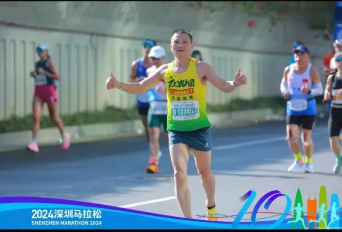 日東科技助力廣工大跑團競跑深圳馬拉松，共享綠色健康生活！